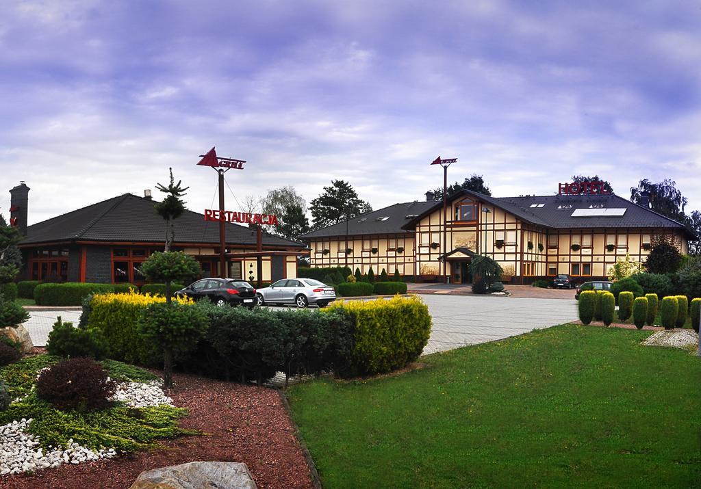 Ahotel Czechowice-Dziedzice Exterior photo